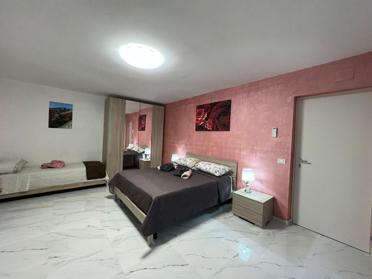 L'Oasi Del Raganello Bed and Breakfast Civita Buitenkant foto